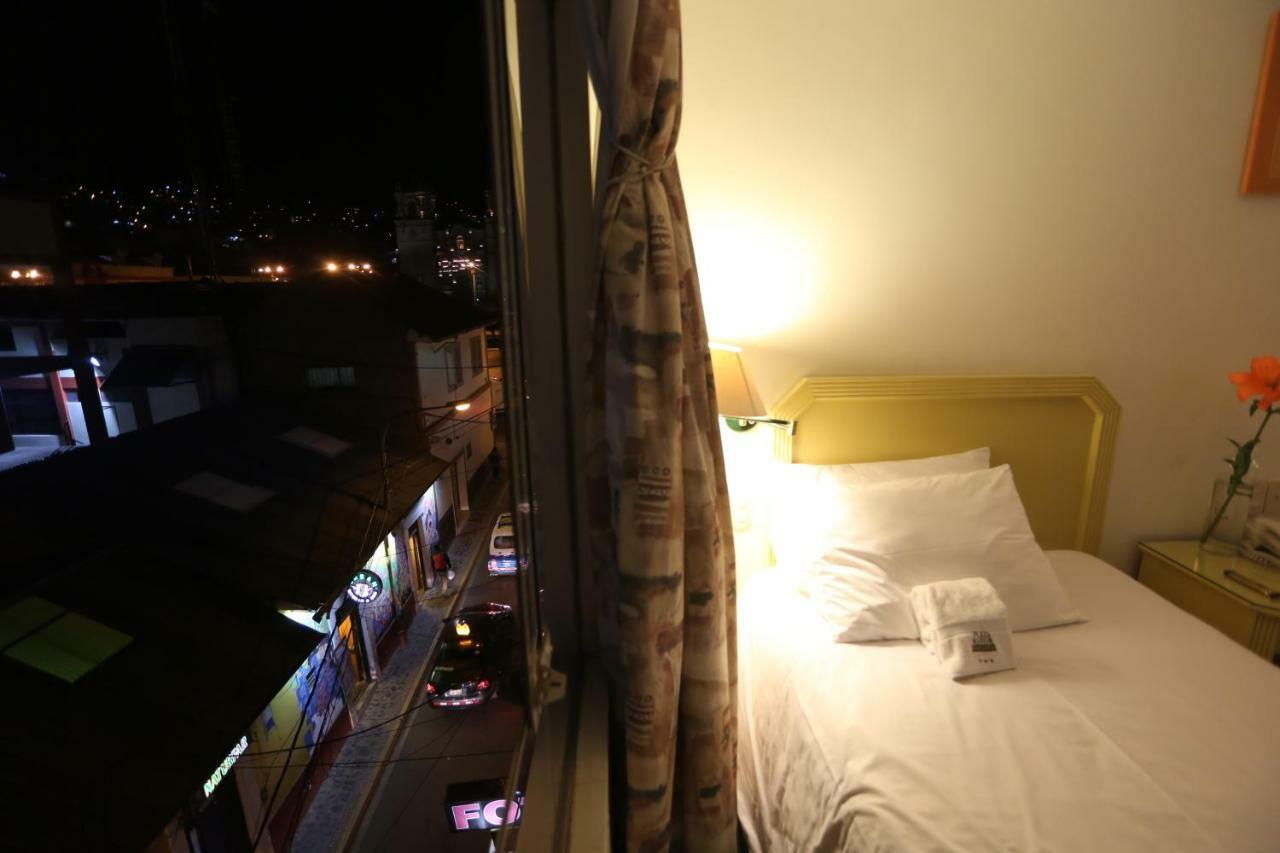 Plaza Mayor Hotel Пуно Екстер'єр фото